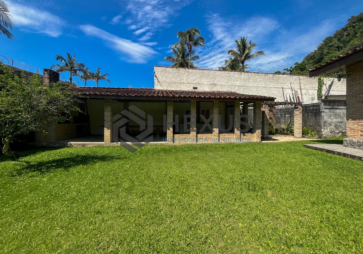 Foto 37 de Casa perfeita para pousada ou retiro no Jardim Guaiuba, Guaruja
