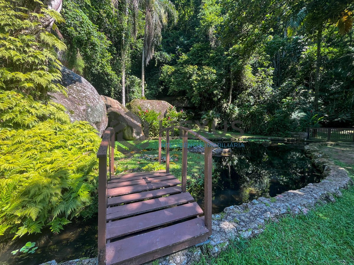 Foto 8 de Casa perfeita para pousada ou retiro no Jardim Guaiuba, Guaruja