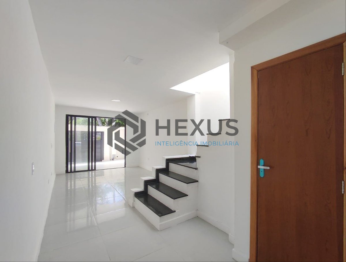 Foto 6 de Casa geminada com Piscina e Area Gourmet na Praia das Asturias, Guaruja