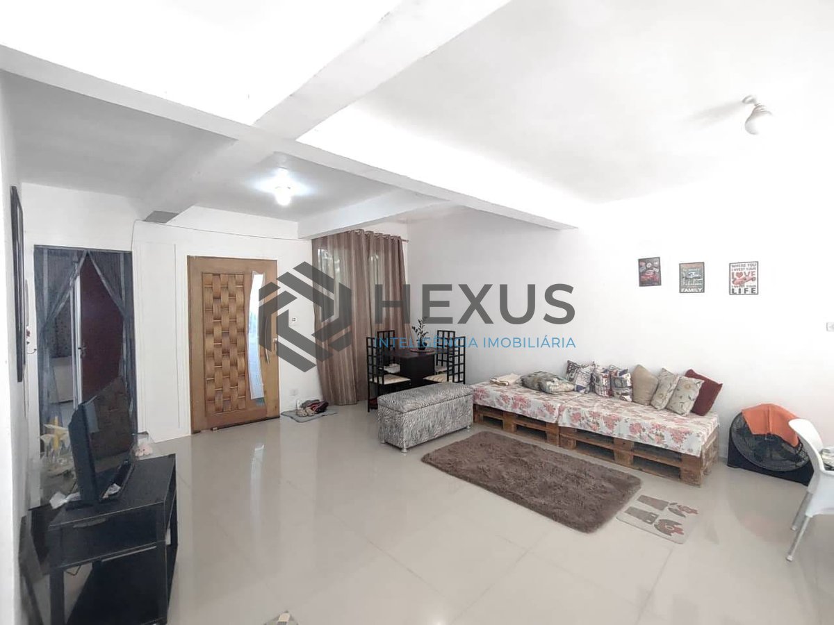Foto 6 de Casa no Jardim Albamar, Guaruja