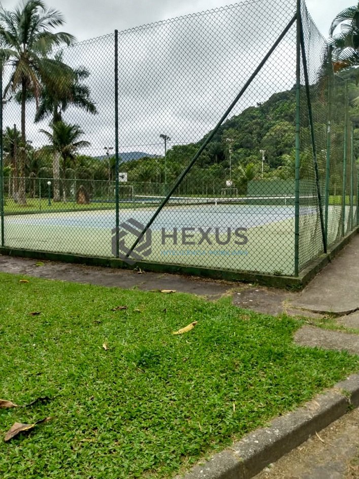 Foto 59 de Casa com piscina e churrasqueira no Jardim Albamar, Guaruja