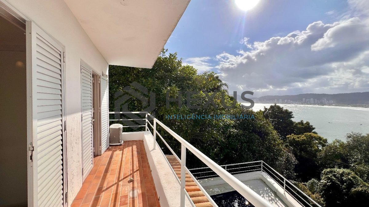 Foto 24 de Casa frente mar com piscina e área gourmet no Condomínio Península na Praia da Enseada, Guaruja