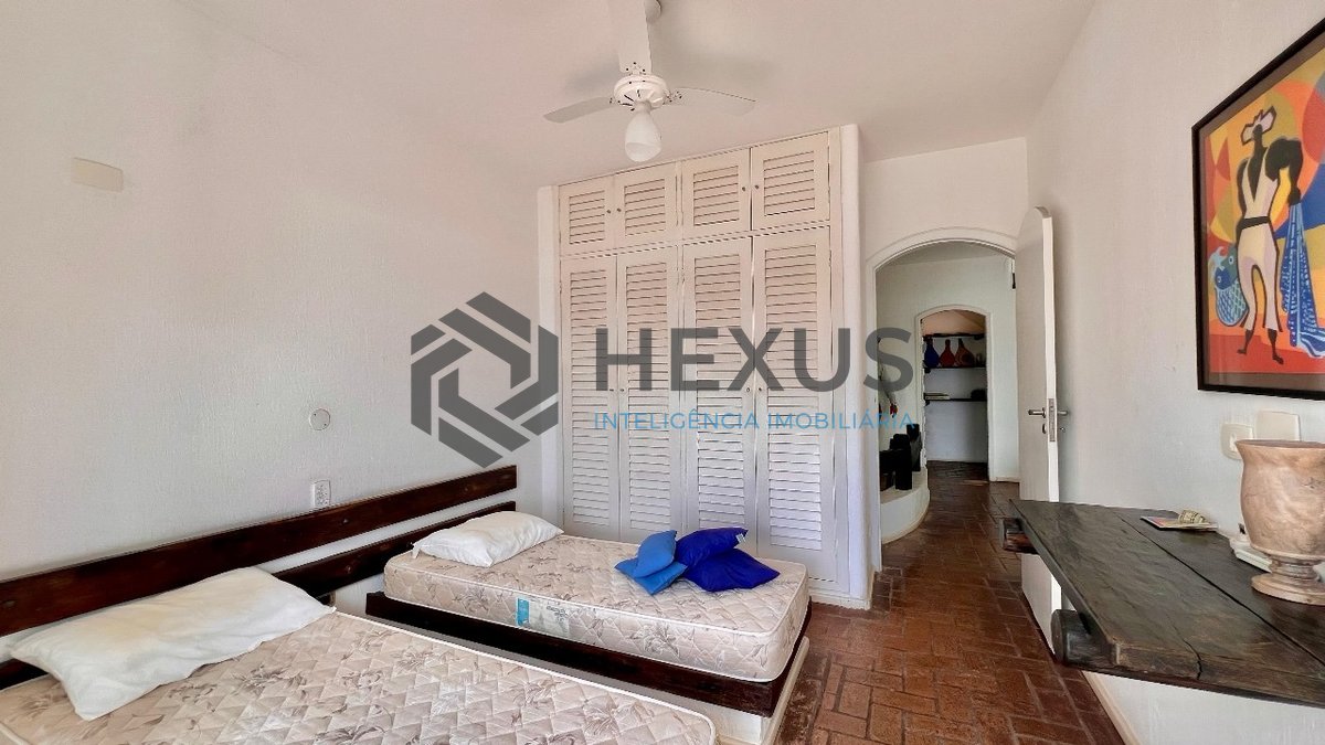 Foto 33 de Casa frente mar com piscina e área gourmet no Condomínio Península na Praia da Enseada, Guaruja