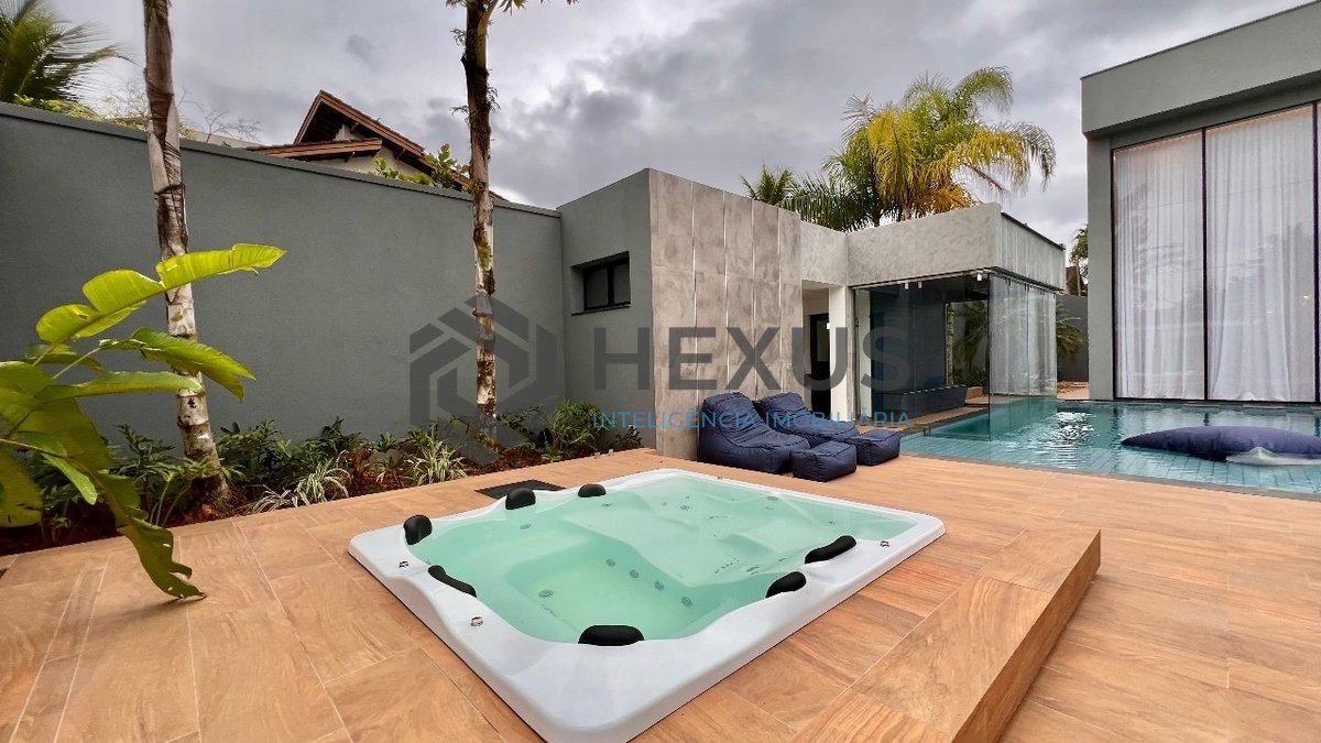 Foto 13 de Casa nova reformada com piscina e área gourmet no Acapulco, Guaruja