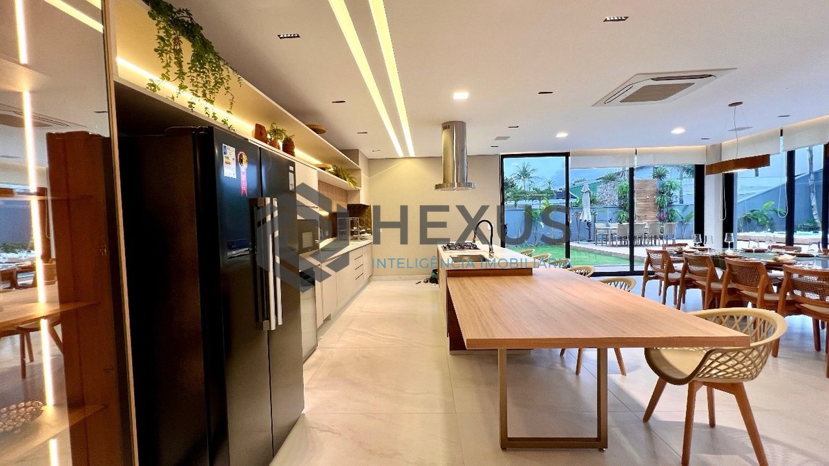 Foto 38 de Casa nova reformada com piscina e área gourmet no Acapulco, Guaruja