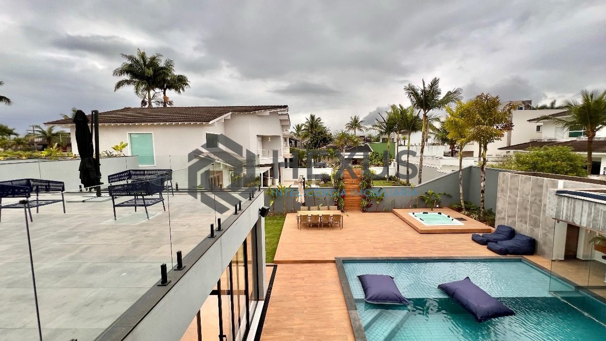 Foto 77 de Casa nova reformada com piscina e área gourmet no Acapulco, Guaruja