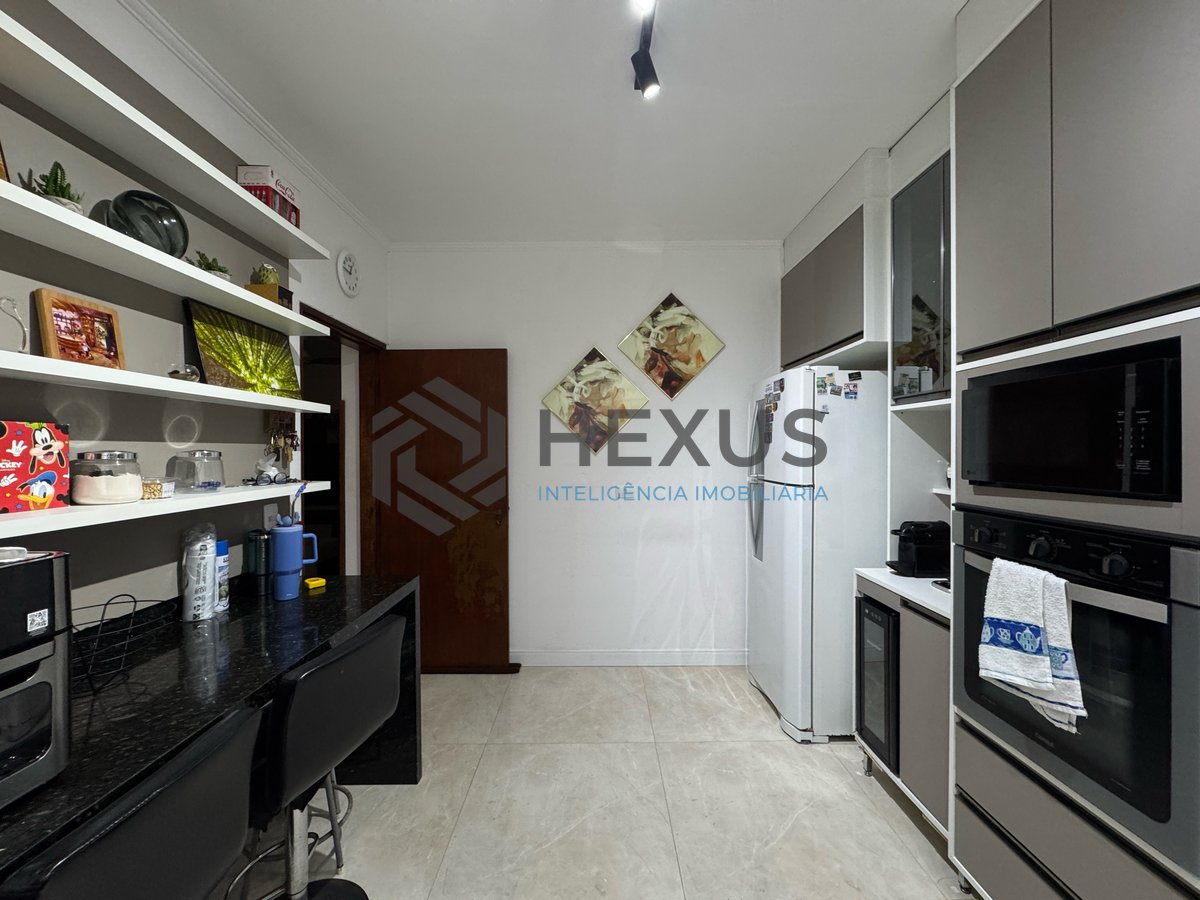 Foto 54 de Casa de alto padrão na Praia das Astúrias, Guaruja