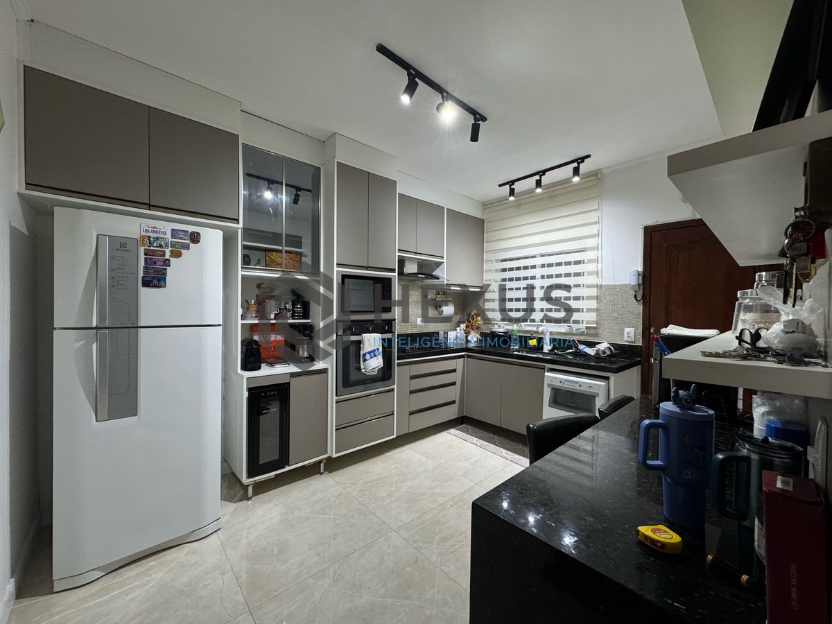 Foto 56 de Casa de alto padrão na Praia das Astúrias, Guaruja