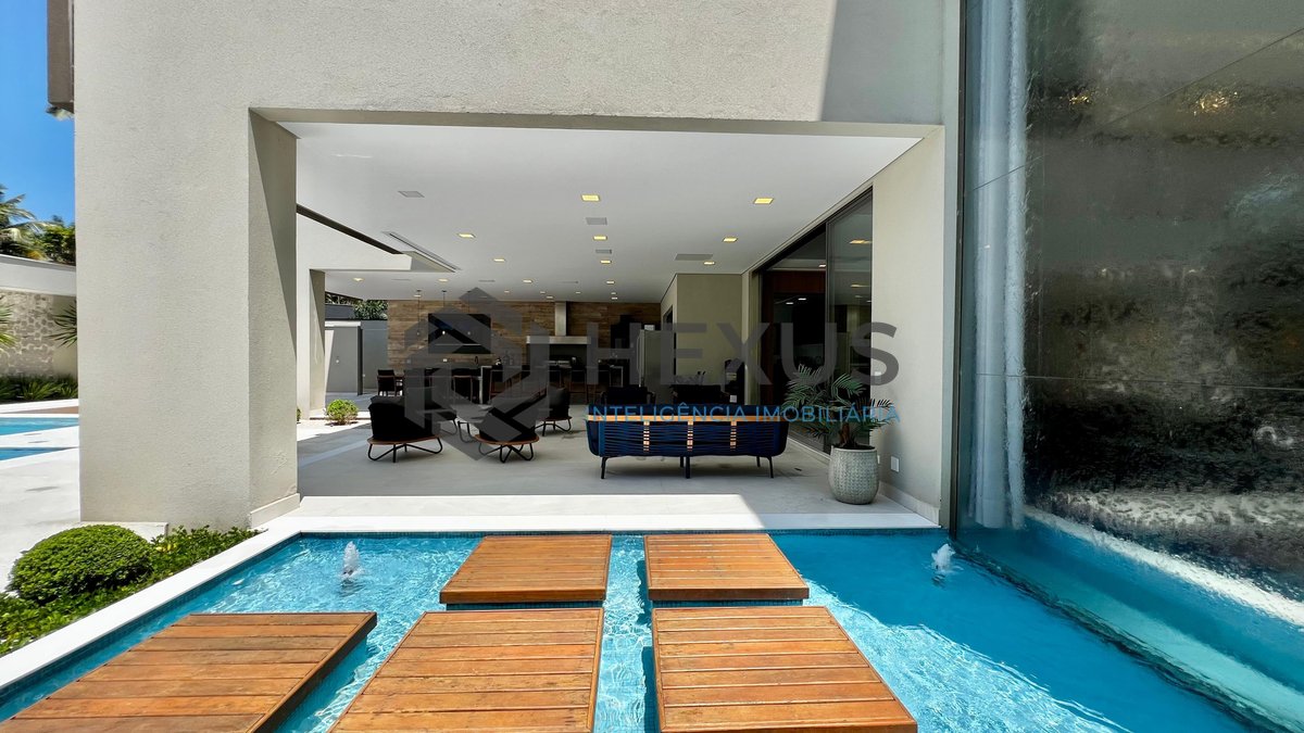 Foto 26 de Mansão de Alto Padrão no Jardim Acapulco – Reformada, Mobiliada, com Luxo, Espaço e Exclusividade no Guarujá