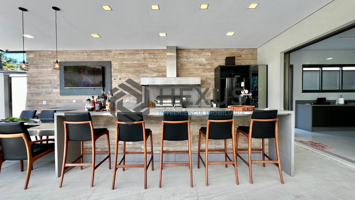 Foto 29 de Mansão de Alto Padrão no Jardim Acapulco – Reformada, Mobiliada, com Luxo, Espaço e Exclusividade no Guarujá