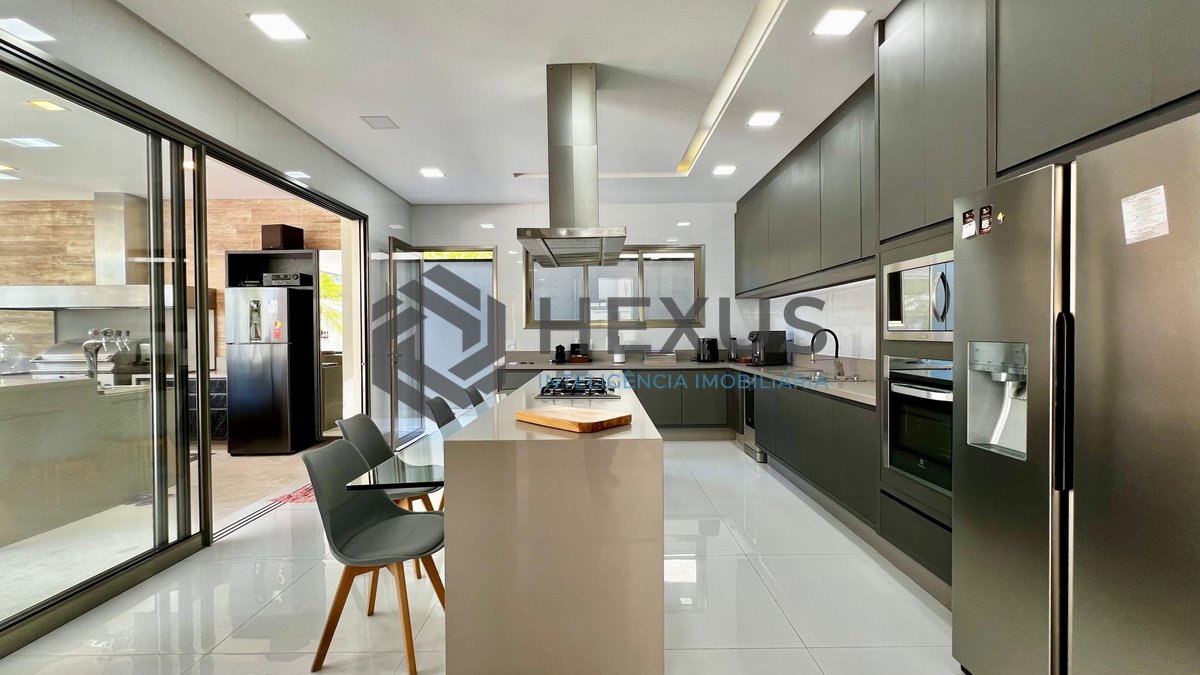 Foto 33 de Mansão de Alto Padrão no Jardim Acapulco – Reformada, Mobiliada, com Luxo, Espaço e Exclusividade no Guarujá