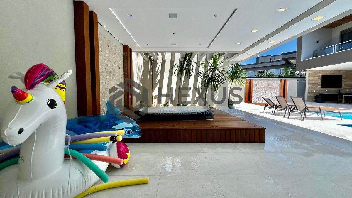 Foto 35 de Mansão de Alto Padrão no Jardim Acapulco – Reformada, Mobiliada, com Luxo, Espaço e Exclusividade no Guarujá
