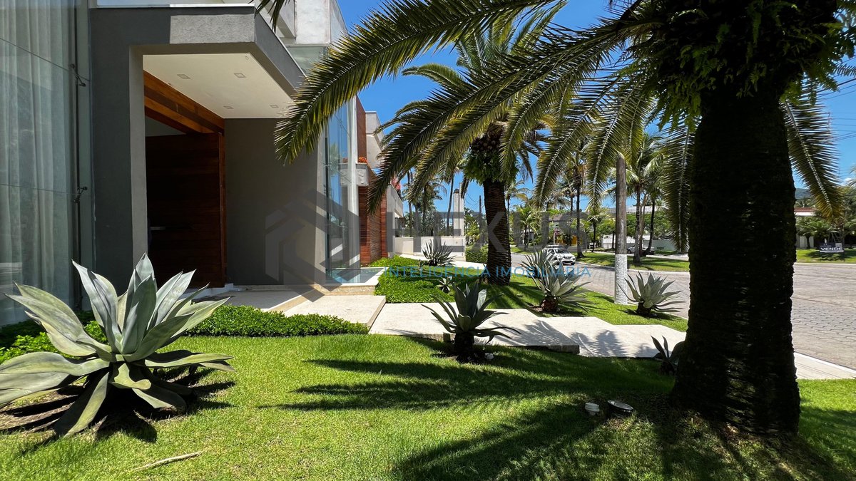 Foto 56 de Mansão de Alto Padrão no Jardim Acapulco – Reformada, Mobiliada, com Luxo, Espaço e Exclusividade no Guarujá
