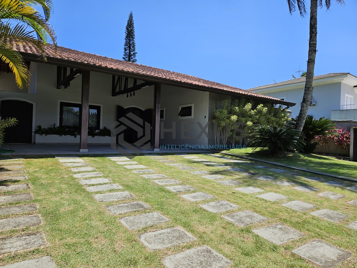 Foto 22 de Residência Nova de Alto Padrão no Jardim Acapulco – Sofisticação, Espaço e Conforto no Guarujá