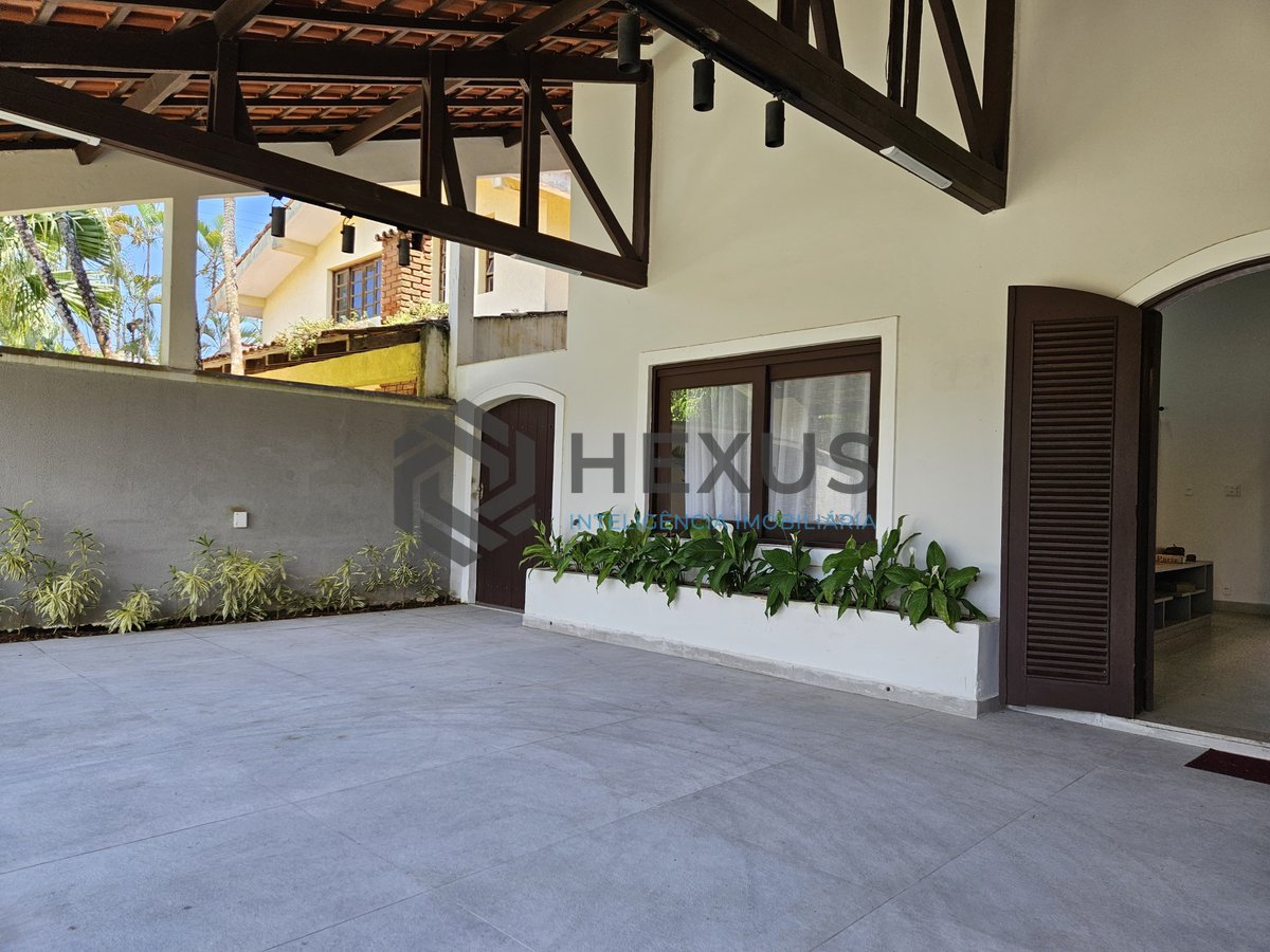 Foto 46 de Residência Nova de Alto Padrão no Jardim Acapulco – Sofisticação, Espaço e Conforto no Guarujá
