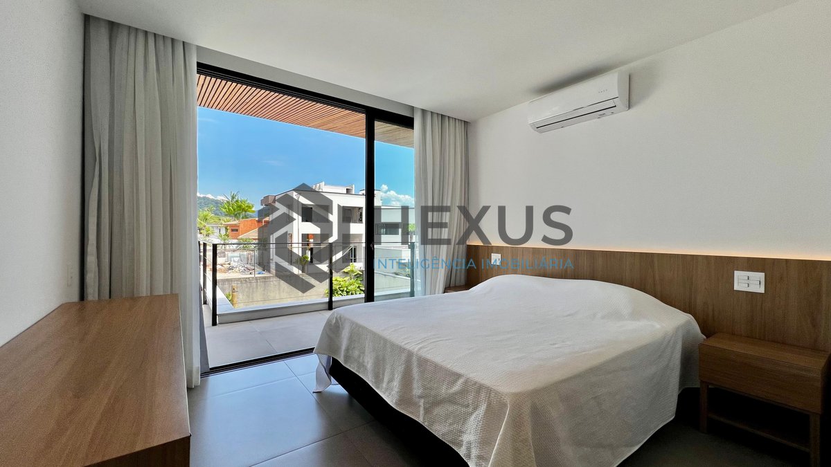 Foto 30 de Residência de Alto Padrão no Jardim Acapulco – Linhas Retas, Projeto Imponente, Ambientes Integrados e Conforto Absoluto