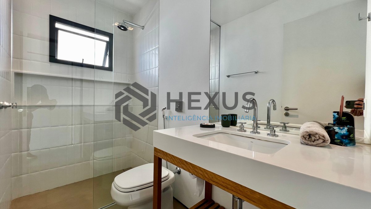 Foto 34 de Residência de Alto Padrão no Jardim Acapulco – Linhas Retas, Projeto Imponente, Ambientes Integrados e Conforto Absoluto