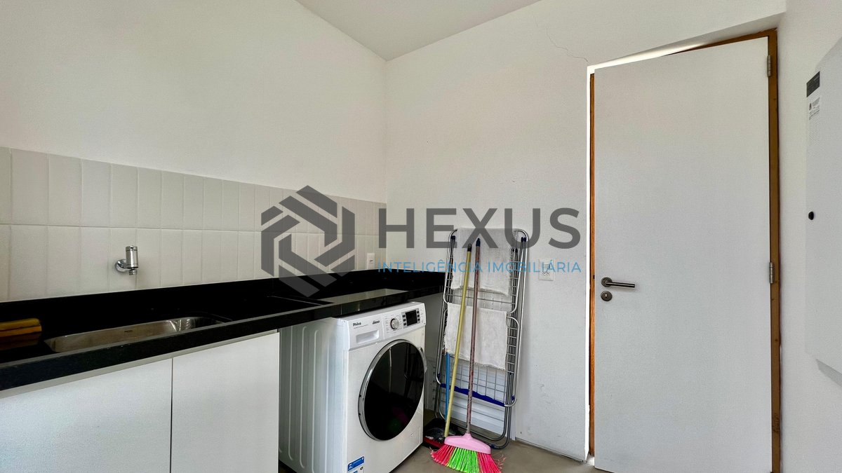 Foto 70 de Residência de Alto Padrão no Jardim Acapulco – Linhas Retas, Projeto Imponente, Ambientes Integrados e Conforto Absoluto