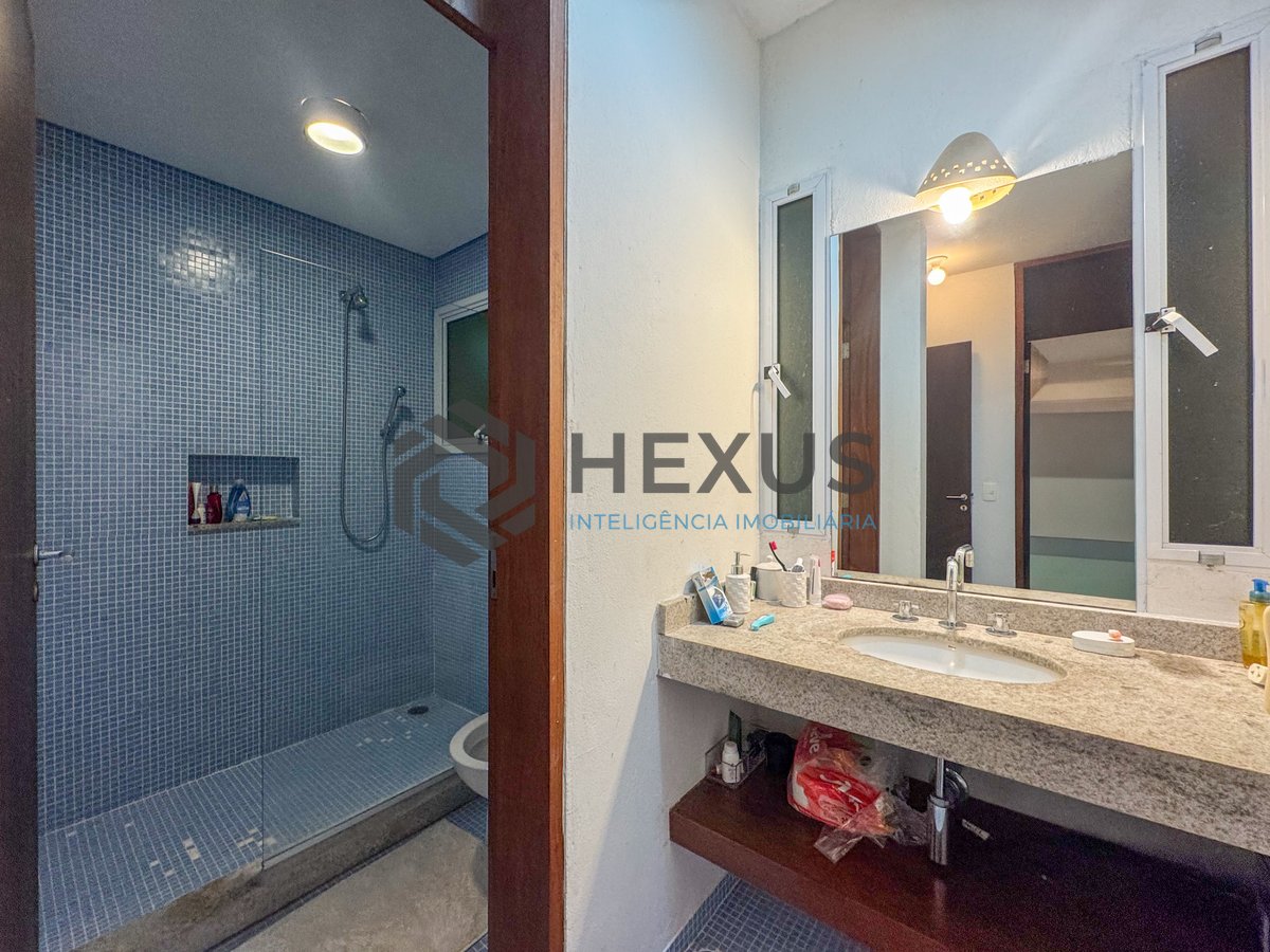 Foto 42 de Casa de praia com piscina e churrasqueira no Sítio São Pedro, Guaruja