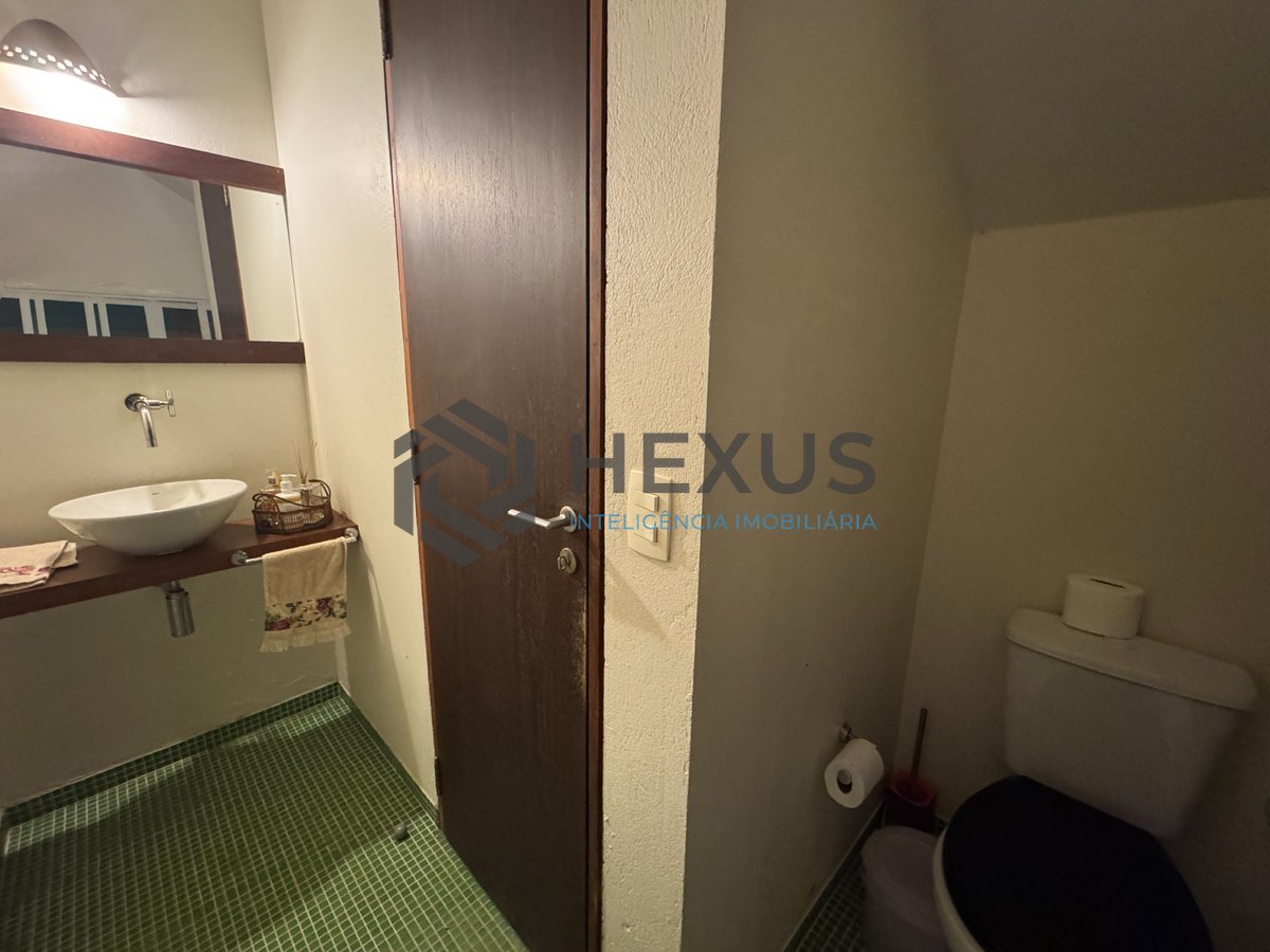 Foto 48 de Casa de praia com piscina e churrasqueira no Sítio São Pedro, Guaruja