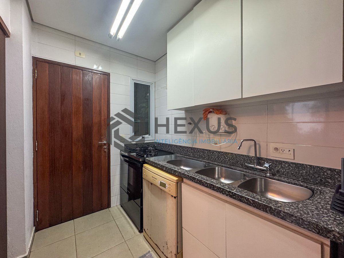 Foto 49 de Casa de praia com piscina e churrasqueira no Sítio São Pedro, Guaruja