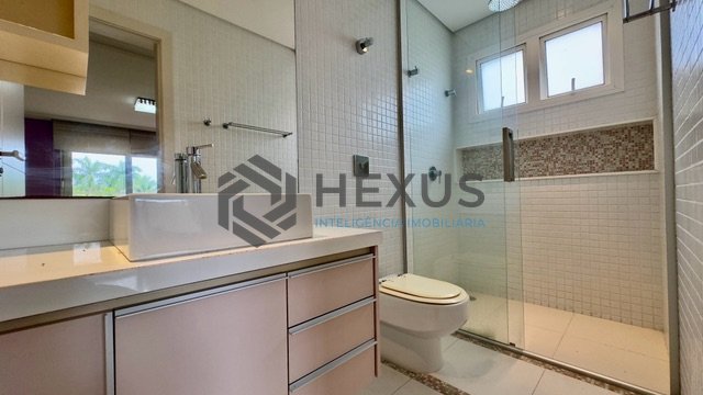 Foto 40 de Casa reformada com piscina e área gourmet no Jardim Pernambuco I, Guarujá