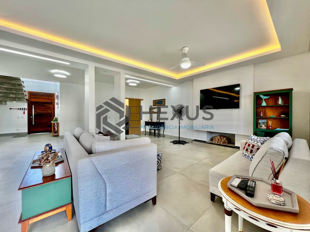 Foto 25 de Casa reformada de alto padrão com piscina e área gourmet no Jardim Acapulco, Guaruja