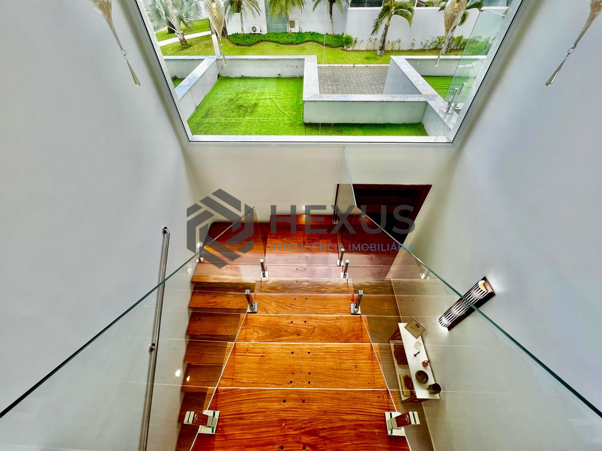 Foto 42 de Casa reformada de alto padrão com piscina e área gourmet no Jardim Acapulco, Guaruja