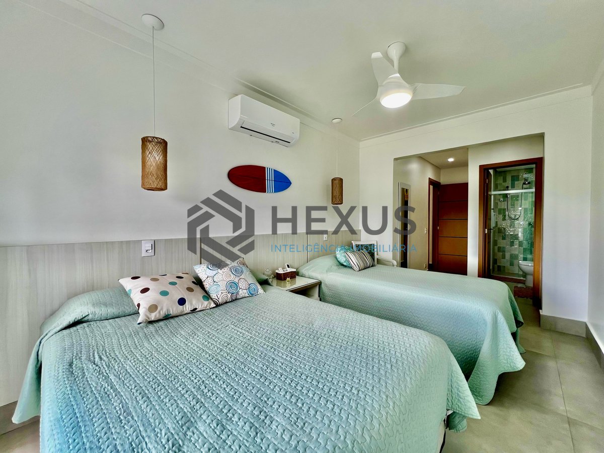 Foto 46 de Casa reformada de alto padrão com piscina e área gourmet no Jardim Acapulco, Guaruja
