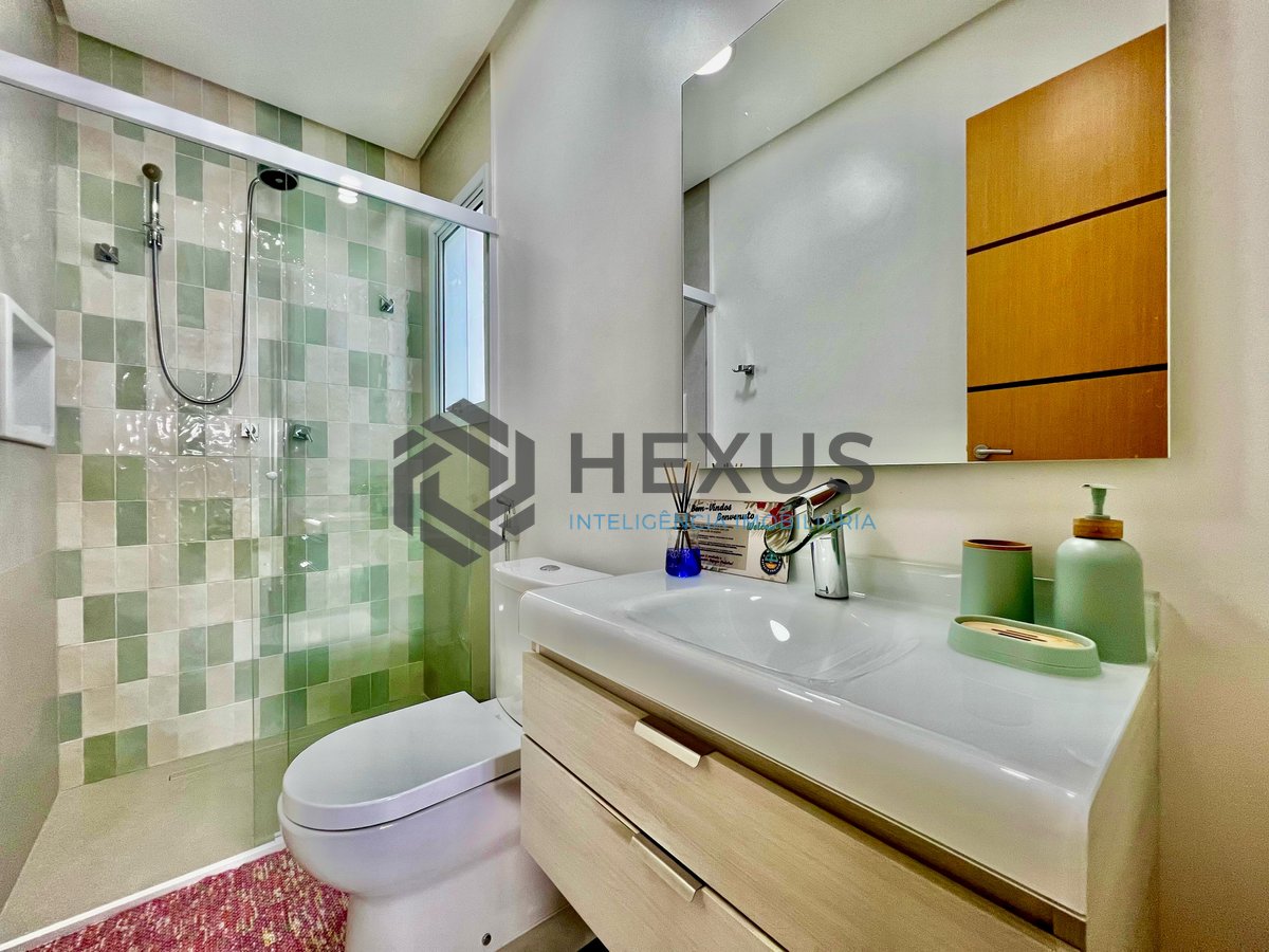 Foto 51 de Casa reformada de alto padrão com piscina e área gourmet no Jardim Acapulco, Guaruja