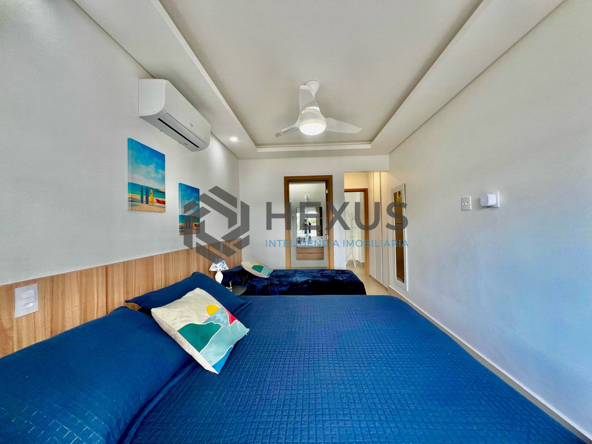 Foto 52 de Casa reformada de alto padrão com piscina e área gourmet no Jardim Acapulco, Guaruja