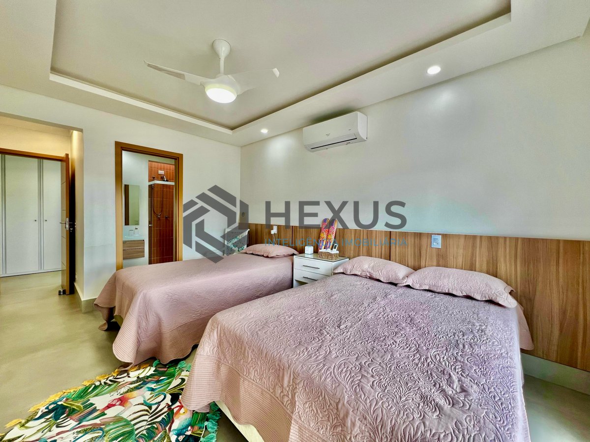 Foto 55 de Casa reformada de alto padrão com piscina e área gourmet no Jardim Acapulco, Guaruja