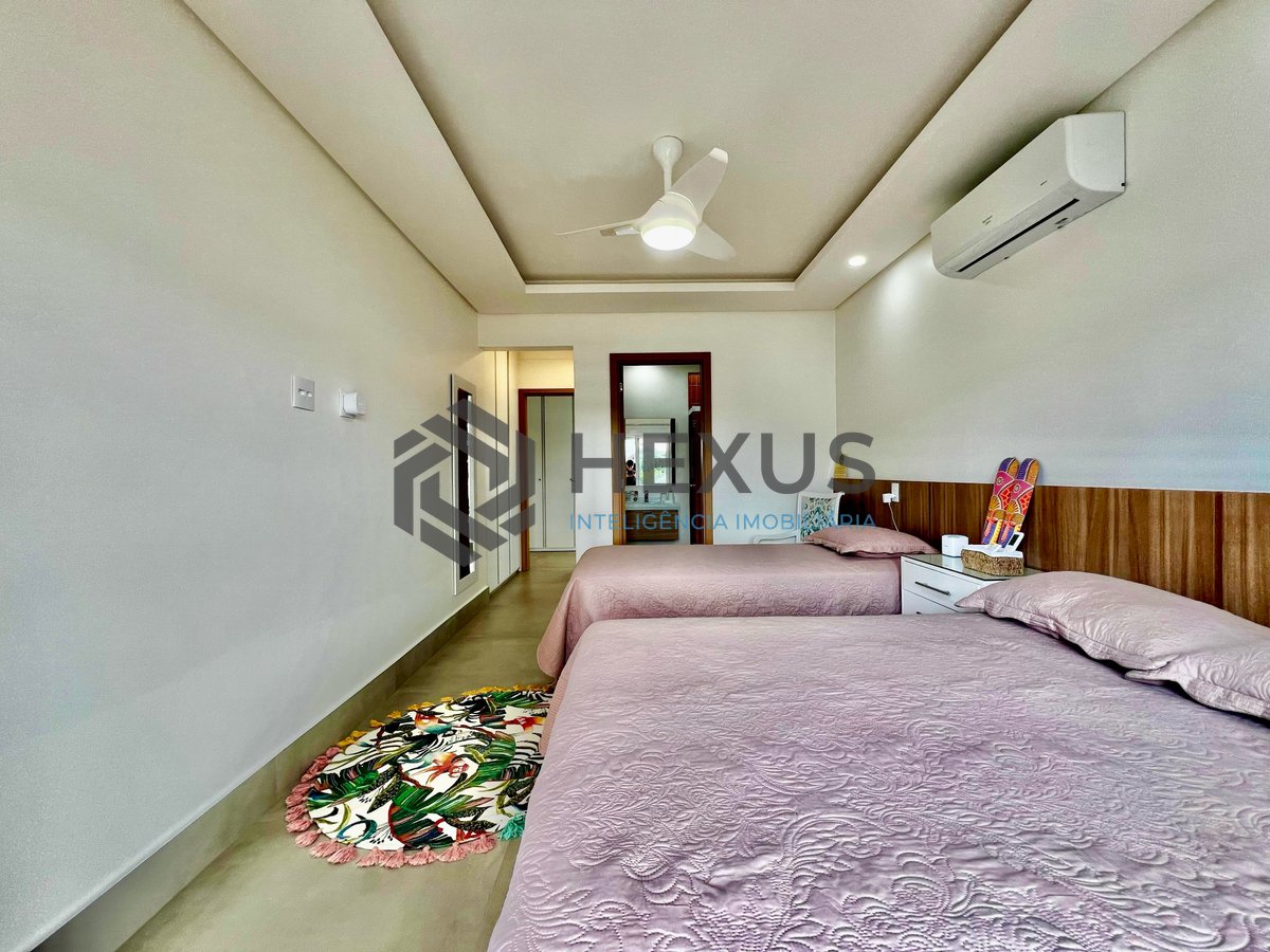 Foto 60 de Casa reformada de alto padrão com piscina e área gourmet no Jardim Acapulco, Guaruja
