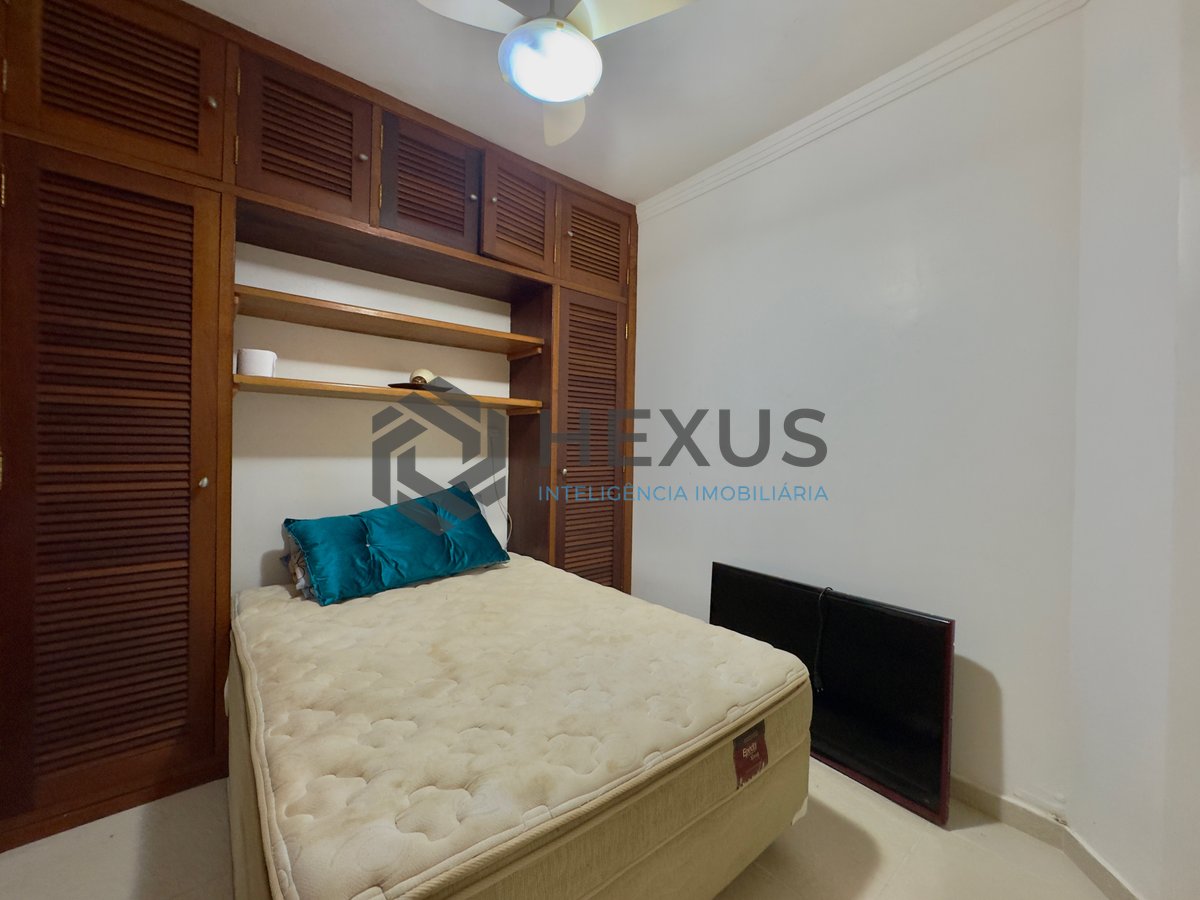 Foto 24 de Casa reformada com piscina e área gourmet no Condomínio Jardim Acapulco, Guaruja