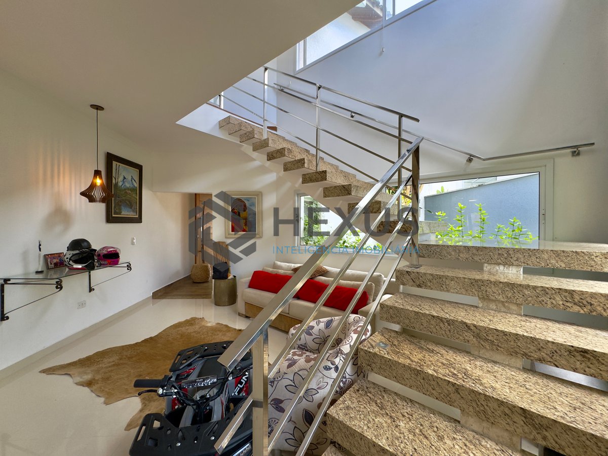 Foto 33 de Casa reformada com piscina e área gourmet no Condomínio Jardim Acapulco, Guaruja