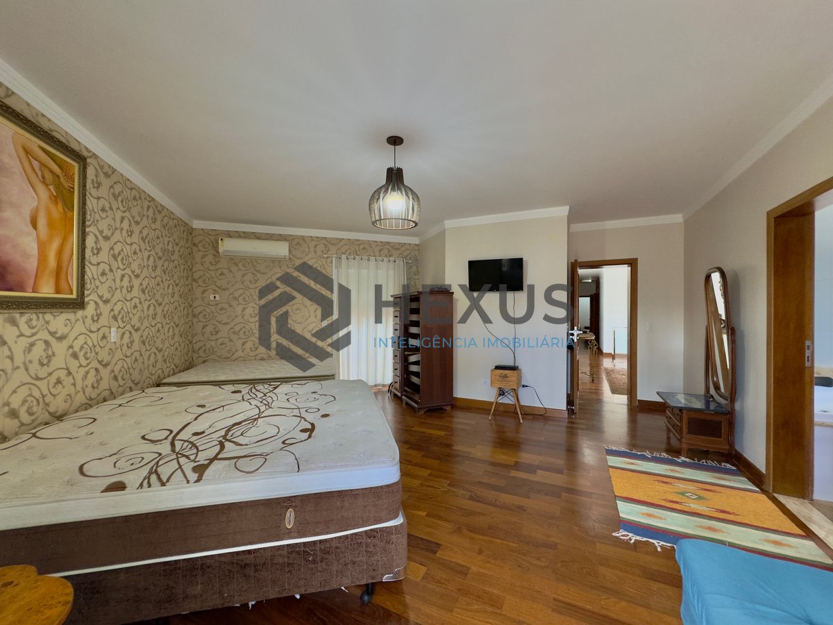 Foto 41 de Casa reformada com piscina e área gourmet no Condomínio Jardim Acapulco, Guaruja