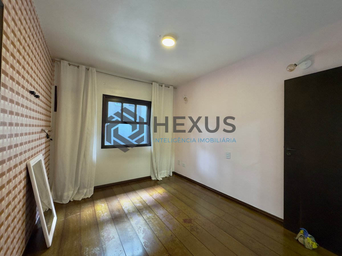 Foto 41 de Casa Charmosa com Espaço Gourmet e Muito Verde no Condomínio Granville, Guaruja
