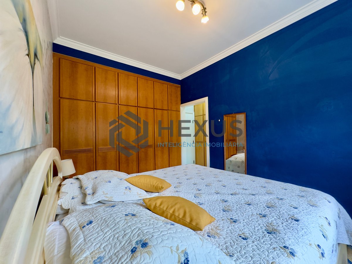 Foto 38 de Casa reformada com varanda piscina e área gourmet no Granville a 700m da praia na Enseada, Guarujá