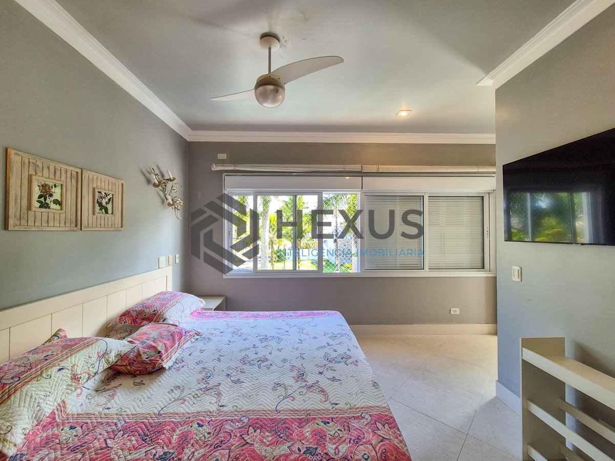 Foto 52 de Casa reformada com piscina e área gourmet no Jardim Pernambuco I, Guarujá
