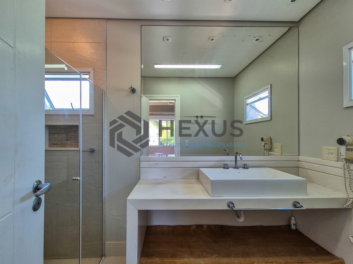 Foto 55 de Casa reformada com piscina e área gourmet no Jardim Pernambuco I, Guarujá