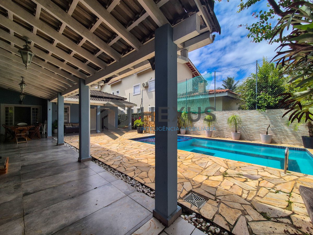 Foto 8 de Casa térrea com piscina e área gourmet no Jardim Pernambuco I, Guarujá