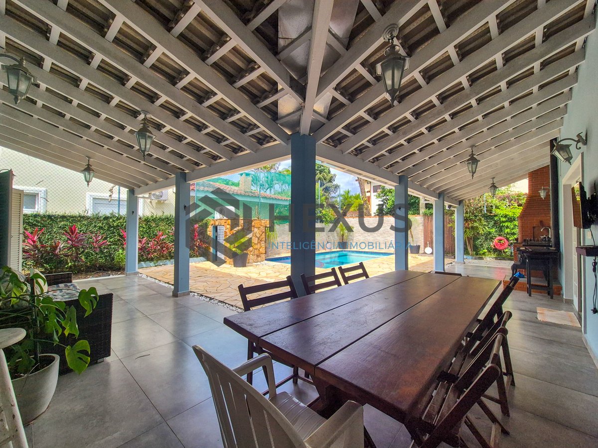 Foto 9 de Casa térrea com piscina e área gourmet no Jardim Pernambuco I, Guarujá
