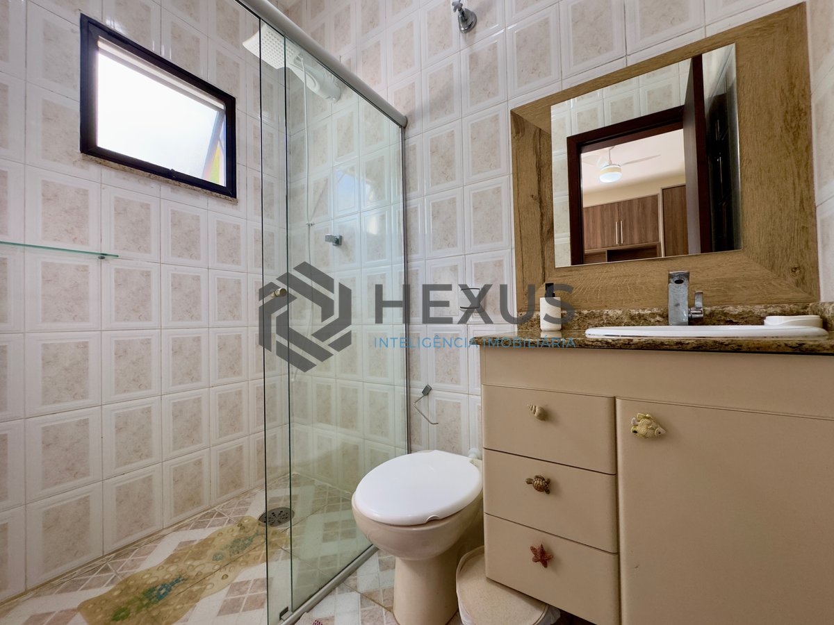 Foto 36 de Casa reformada com piscina e área gourmet no Jardim Pernambuco I, Guarujá