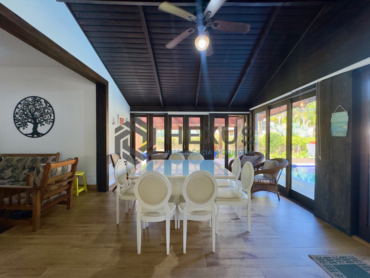 Foto 39 de Casa reformada com piscina e área gourmet no Jardim Pernambuco I, Guarujá