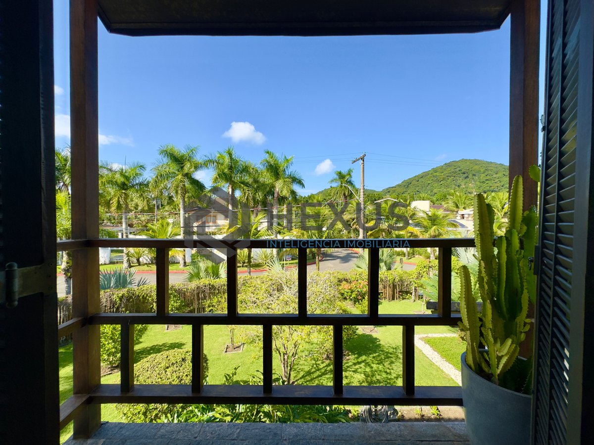 Foto 49 de Casa reformada com piscina e área gourmet no Jardim Pernambuco I, Guarujá