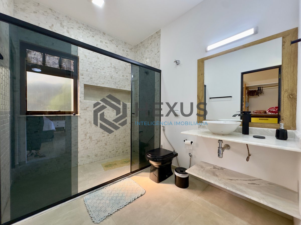 Foto 51 de Casa reformada com piscina e área gourmet no Jardim Pernambuco I, Guarujá
