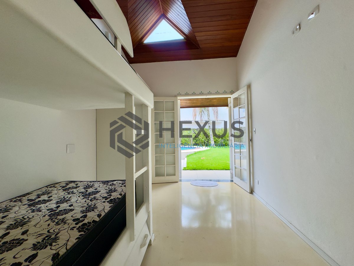 Foto 30 de Casa térrea com piscina e área gourmet no Jardim Pernambuco I, Guarujá