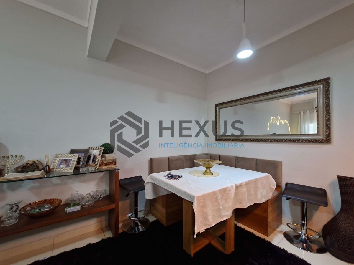 Foto 4 de Casa reformada com churrasqueira na Vila Santa Rosa, Guarujá