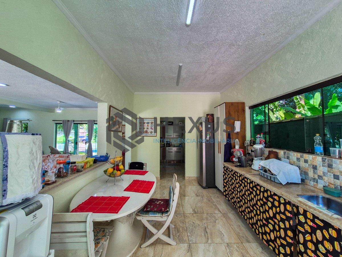 Foto 28 de Casa reformada com piscina e árae gourmet no Jardim Pernambuco II, Guarujá