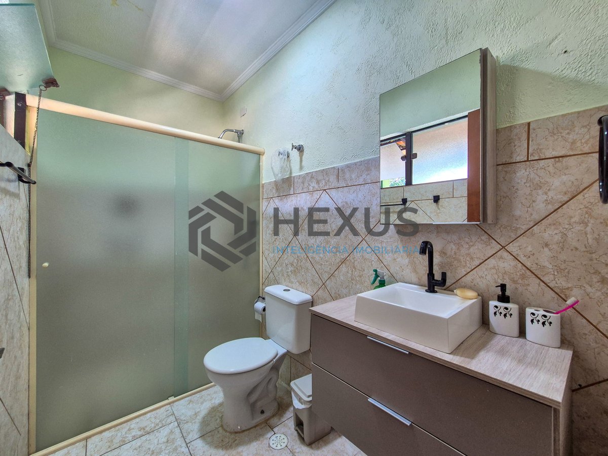 Foto 41 de Casa reformada com piscina e árae gourmet no Jardim Pernambuco II, Guarujá